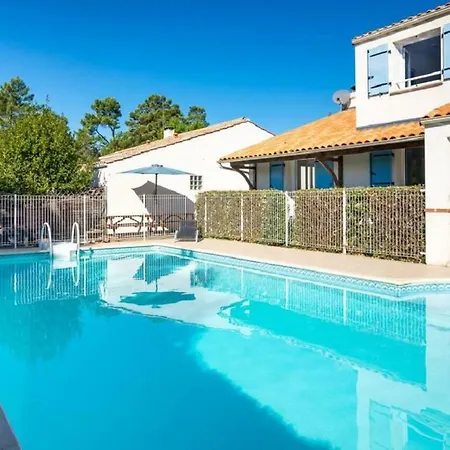 Le Pavot Villa